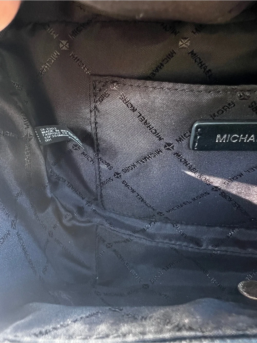 NEW Michael Kors 2-in-1 Leather Sling Purse Black Bag
